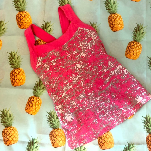 Lucy Tops - Lucy Tank Top Small
